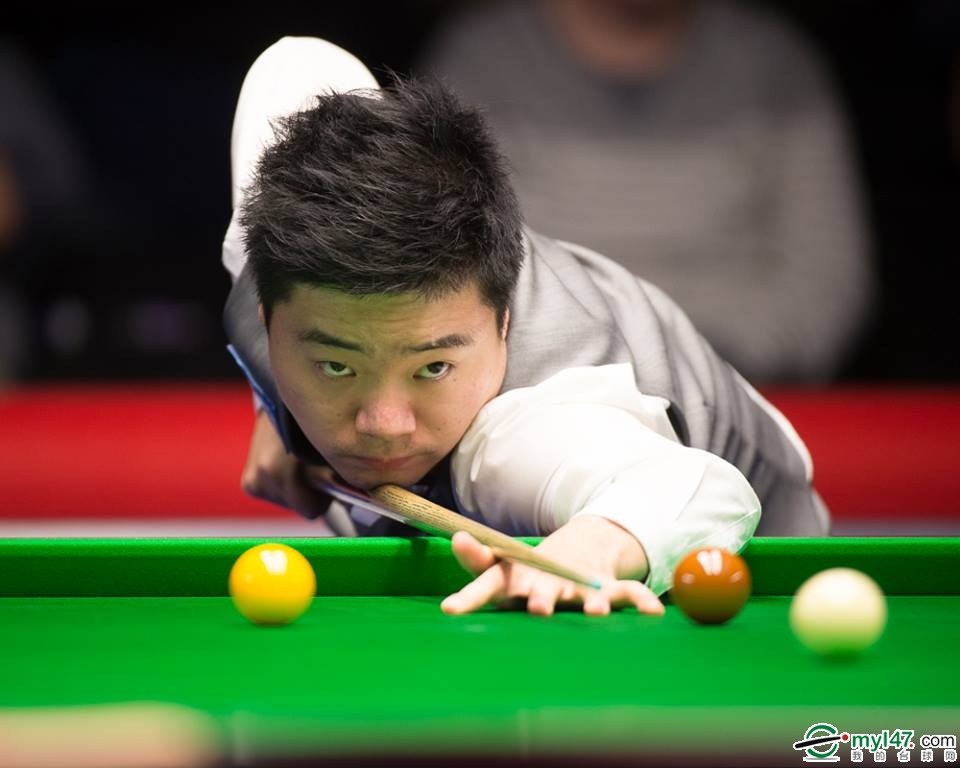 佩德里：还有2场欧冠联赛要尽可能多拿分；我们都很爱阿劳霍（佩德里：欧冠剩余两战力求最大化积分，大家都很爱阿劳霍）